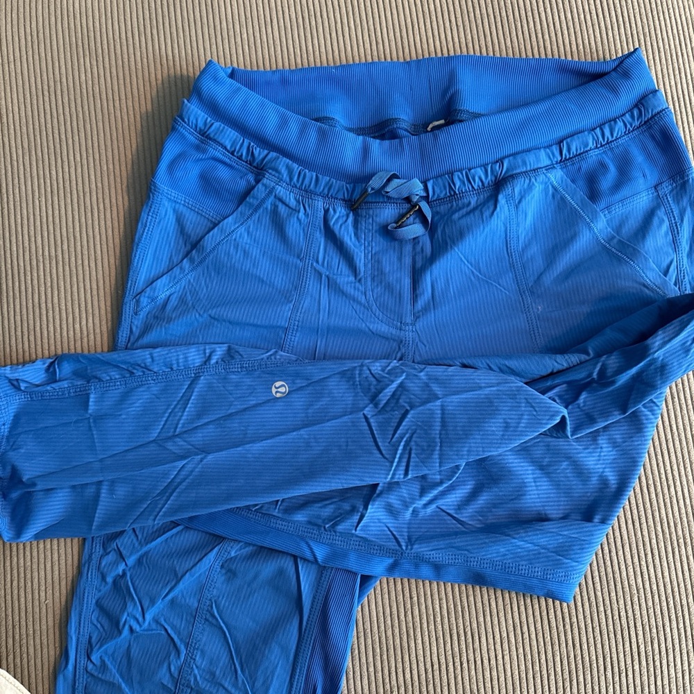 lululemon athletica Blue Capris